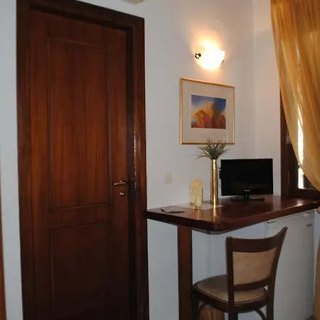 Traditional Idramon 3* Chania (Crete)
