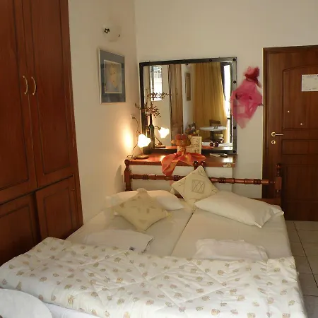 Traditional Idramon Отель 3*